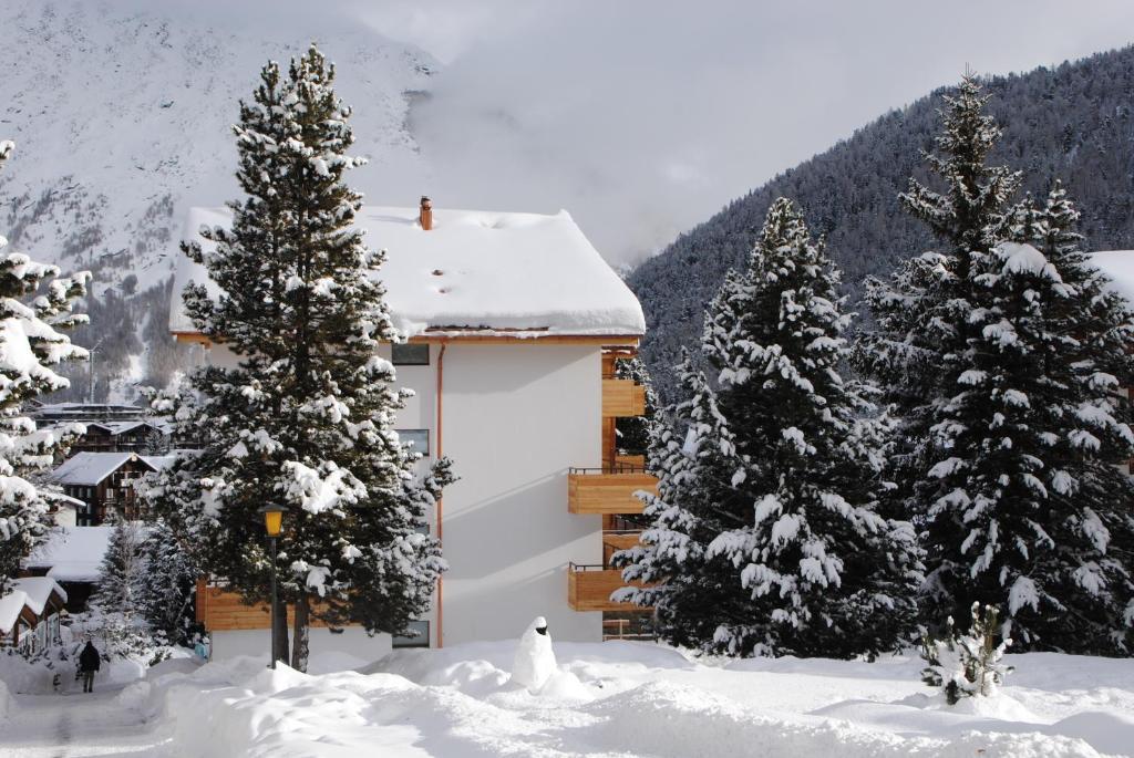 Elite Alpine Lodge - Apart & Breakfast Зас-Фе Екстер'єр фото